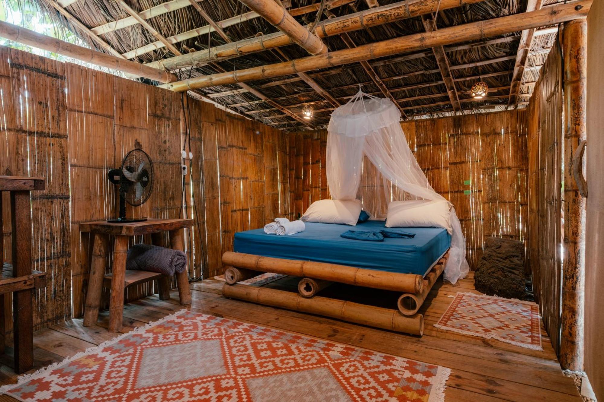 Отель Lote 10 Glamping Гуачака Экстерьер фото